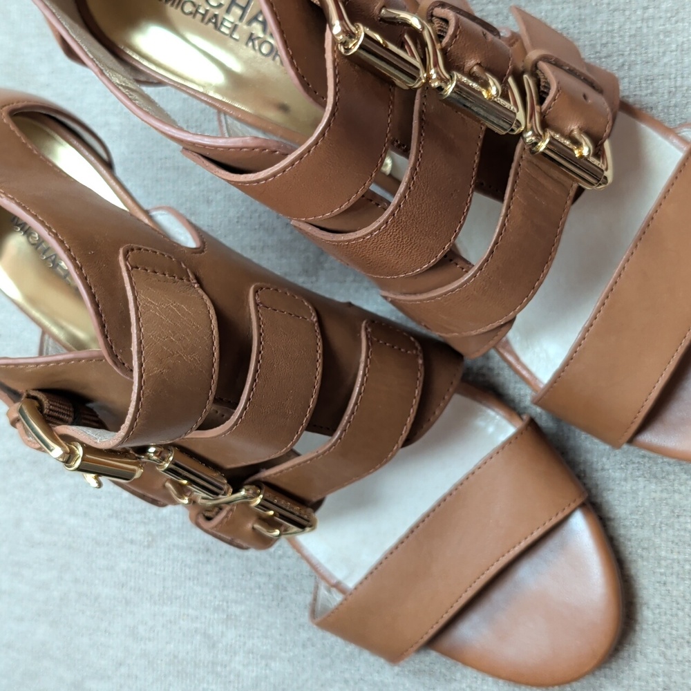Michael Kors Shoes 7.5 - Picture 3 of 7